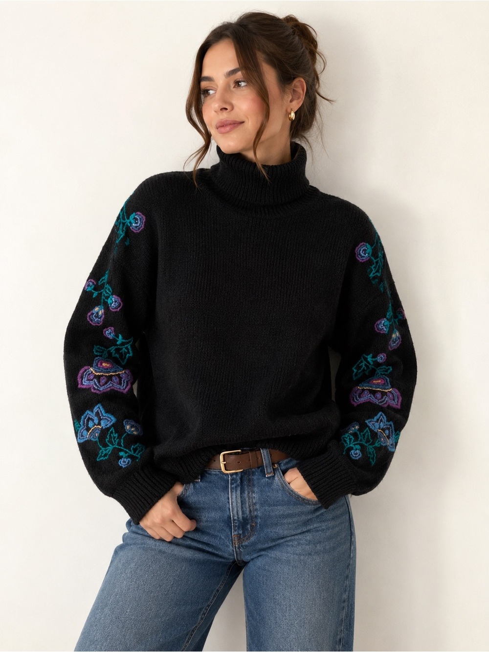 Vintage Alpenbliek Pure Wool Black Embroidered Floral Turtleneck Sweater 40